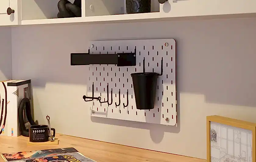 Pegboard 