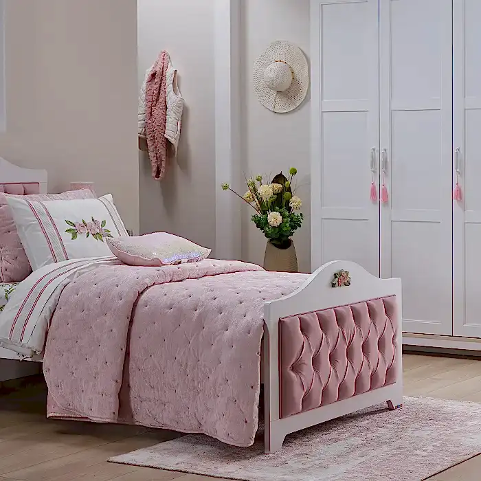 Bianca Genç Odası Bianca Genç Odası